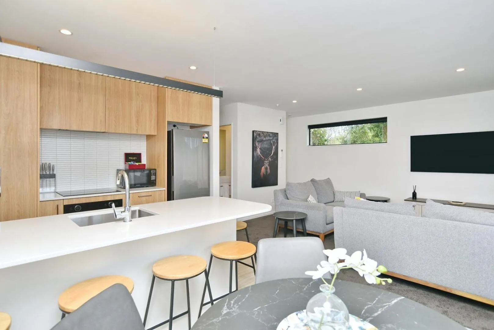 Modern Comfort 2Br Townhouse Near Cbd - Christchurch Holiday Homes Új-Zéland